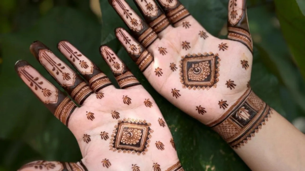Karwa Chauth Mehndi Design_ (1)