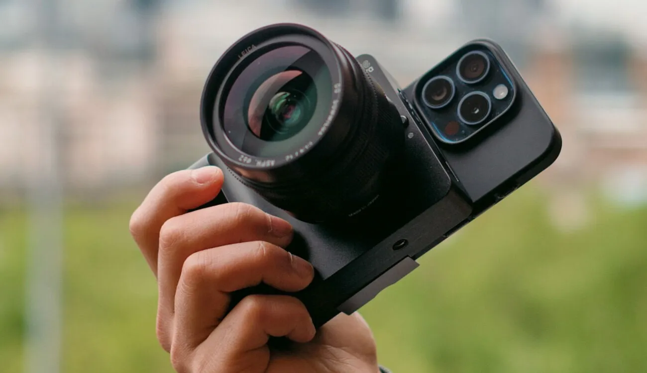 AI-powered mobile cameras replacing DSLR kits