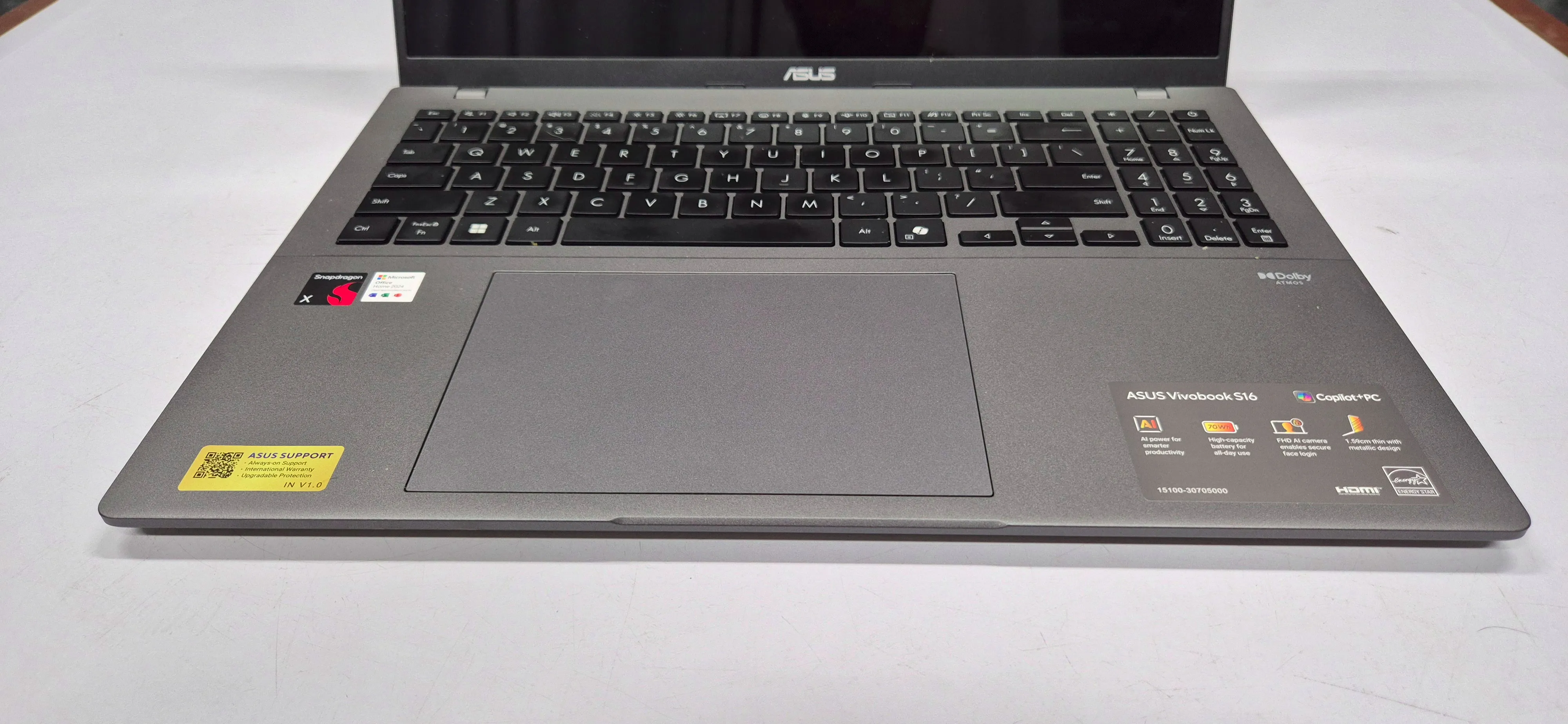 ASUS Vivobook S14