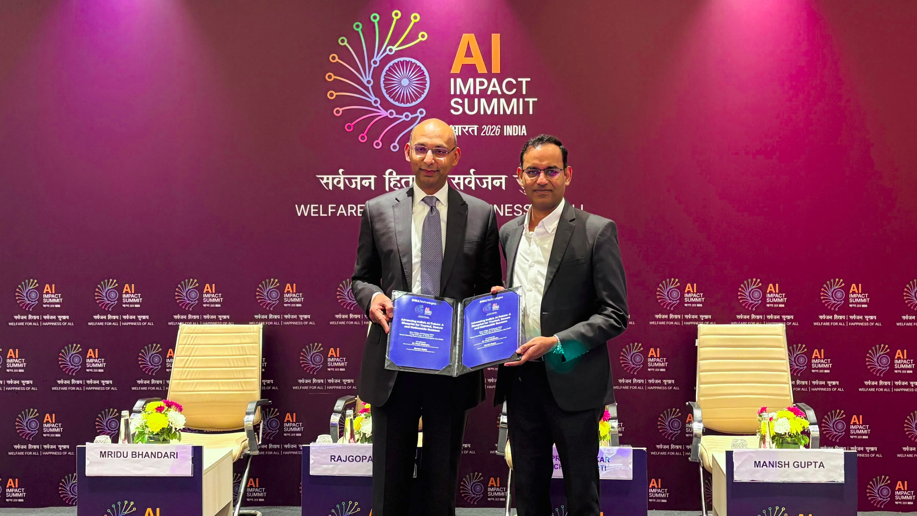 Vivek Mohindra, Special Advisor to Vice Chairman and COO, Dell Technologies (Left)and Manish Gupta, President and Managing Director, Dell Technologies India (Right)