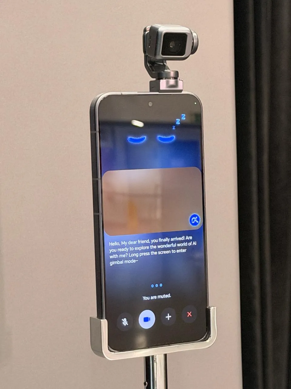 HONOR robot phone explores embodied AI