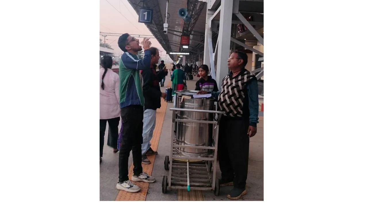 Red Bold Finance YouTube Thumbnail (4)