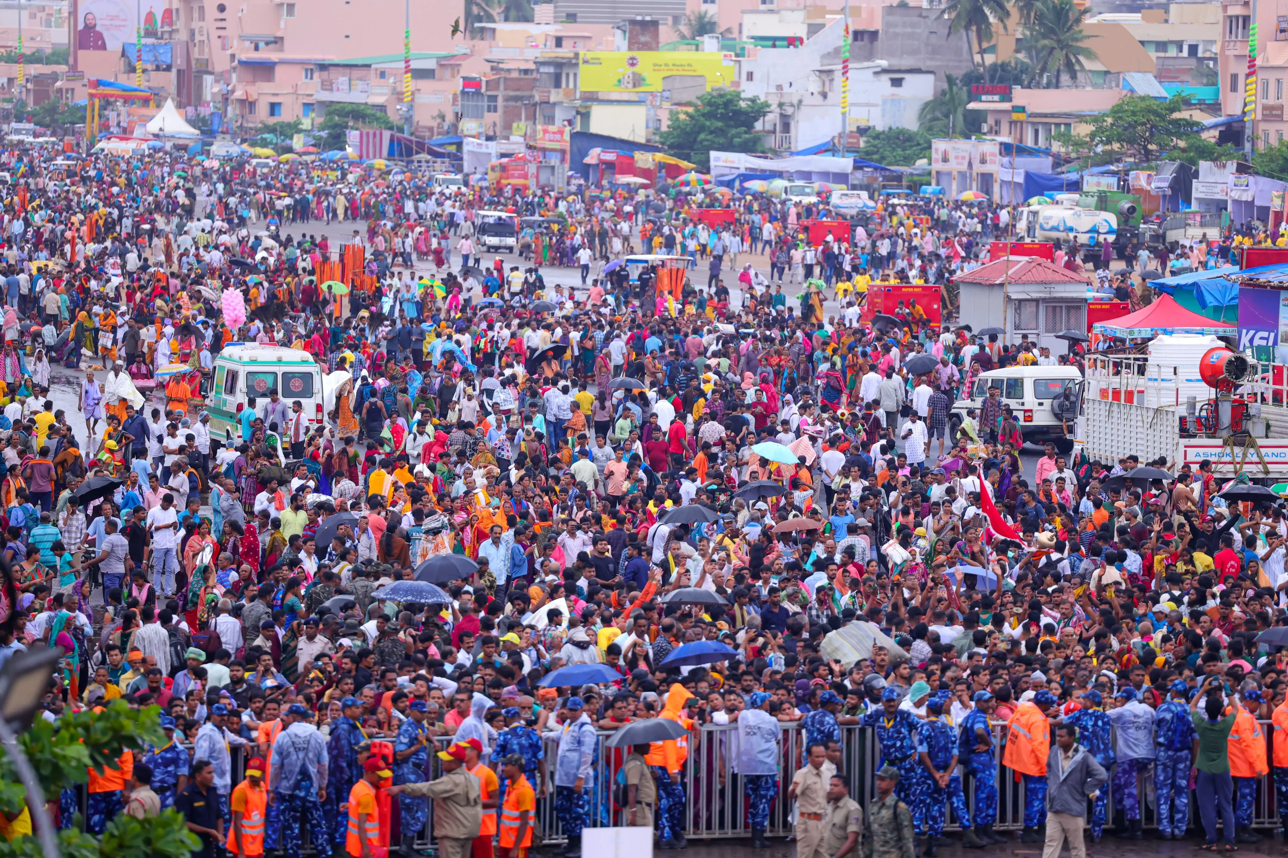 puri crowd