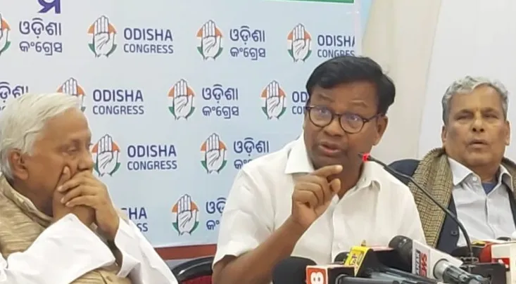 Congress opposes additional security deposit