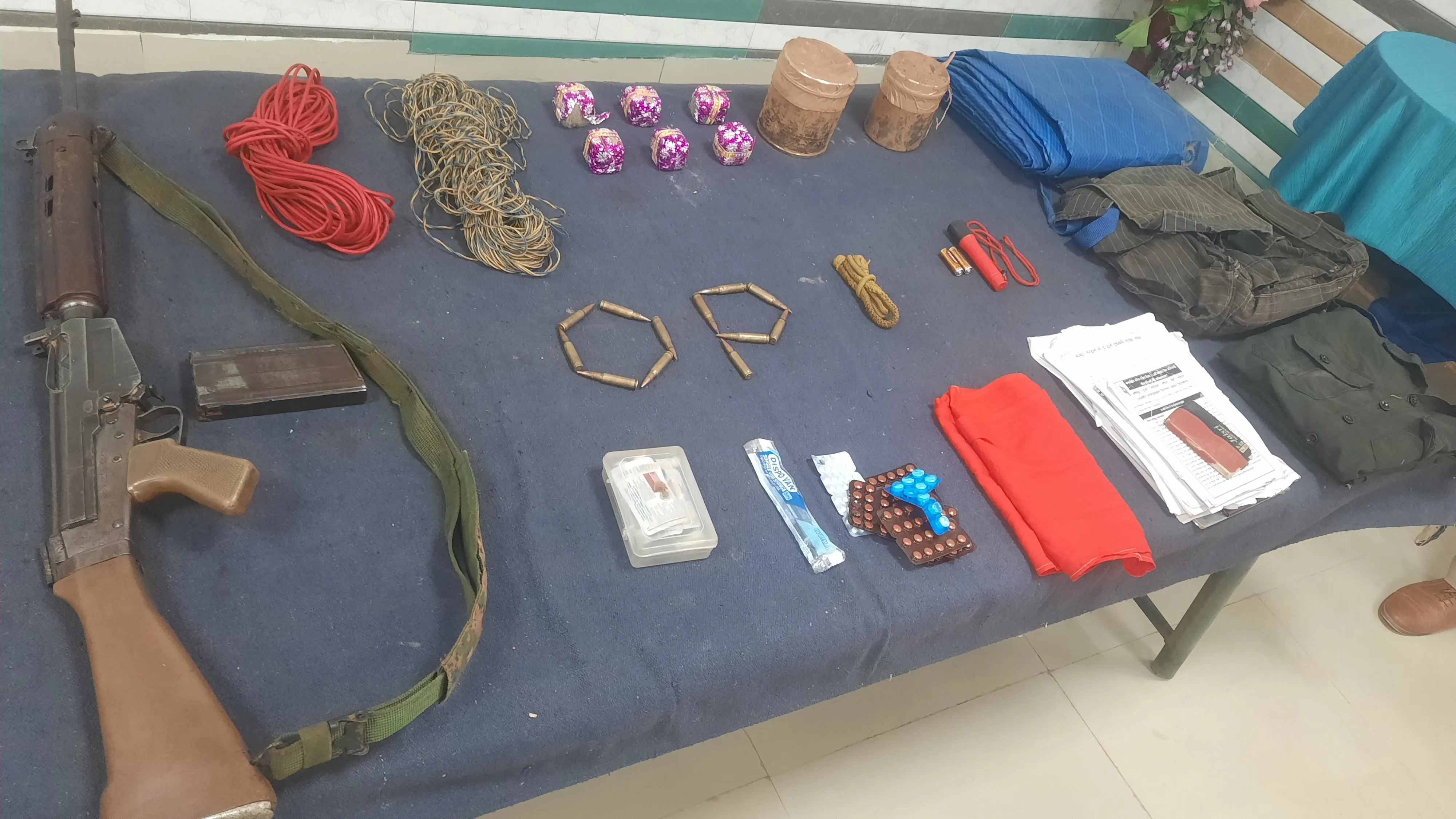 Mkg naxal surrender (4)