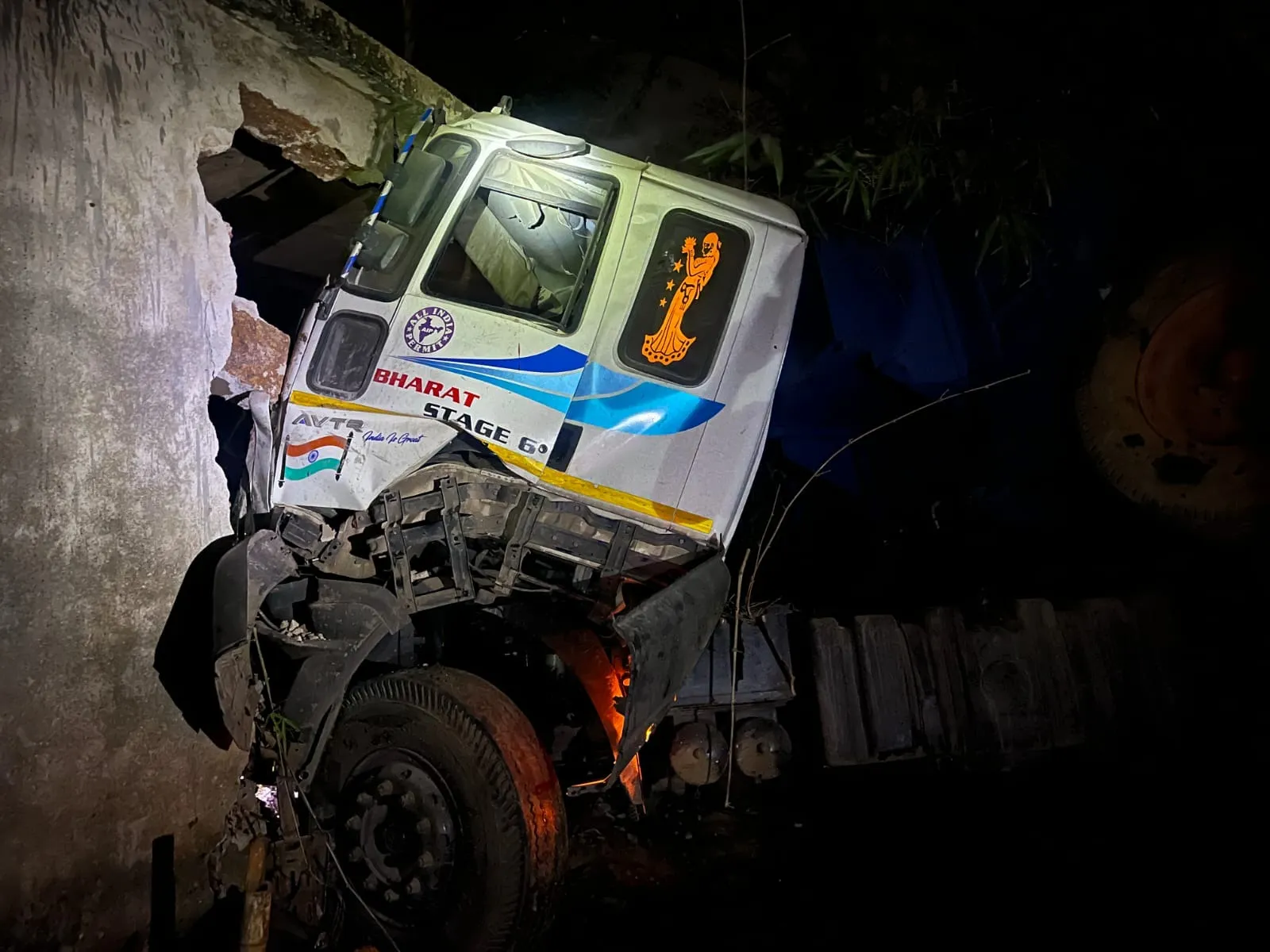 WhatsApp Image 2026-03-06 at 04.08.02