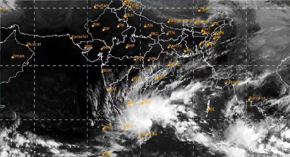 Cyclone Fengal expected to make landfall on Nov 29, Tamil Nadu braces for impact