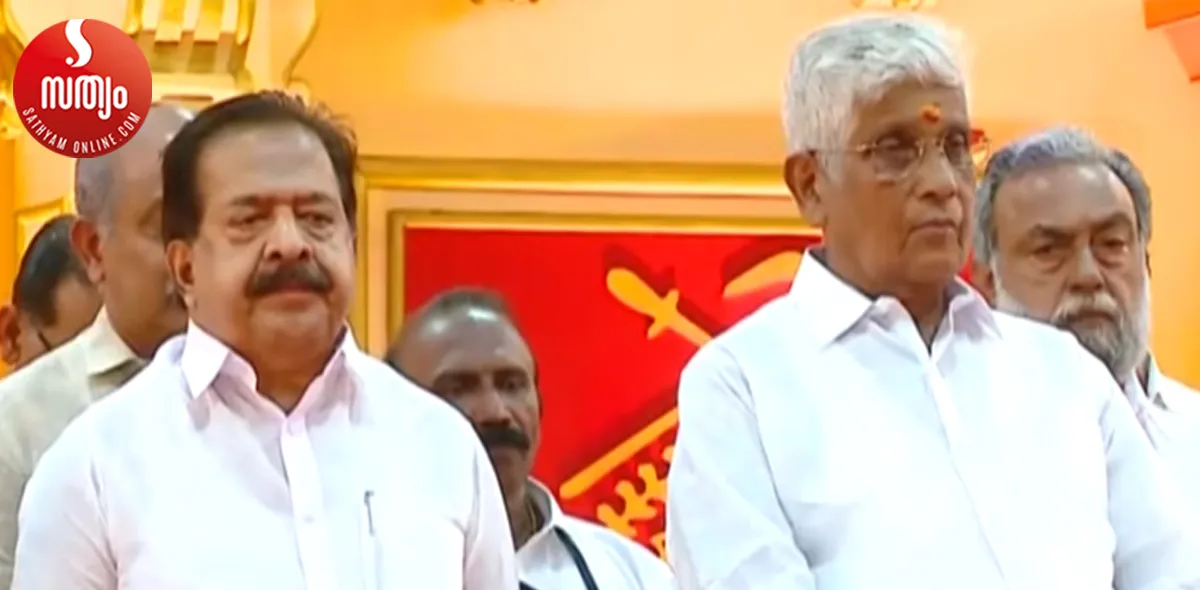 ramesh chennithala g sukumaran nair-3