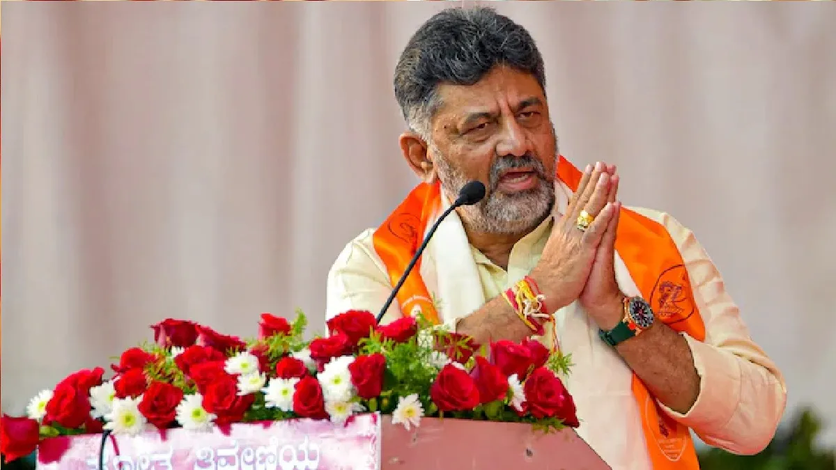 DK Shivakumar silent as clamour to replace him as Karnataka Congress chief grows