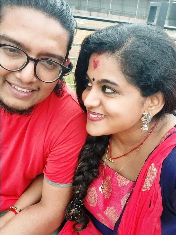 Veena-Nair-with-Her-Husband