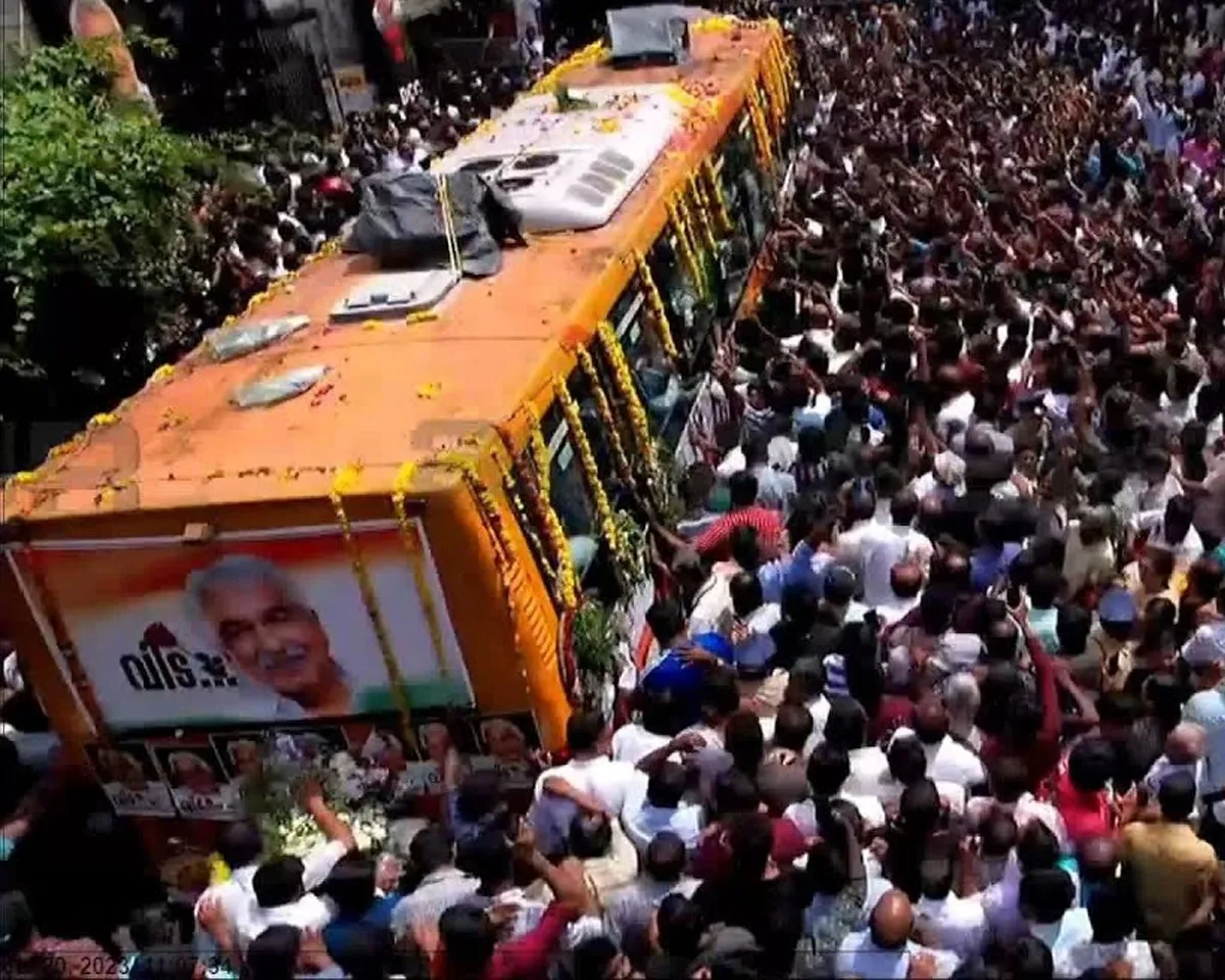 oommen chandy vilapayathra
