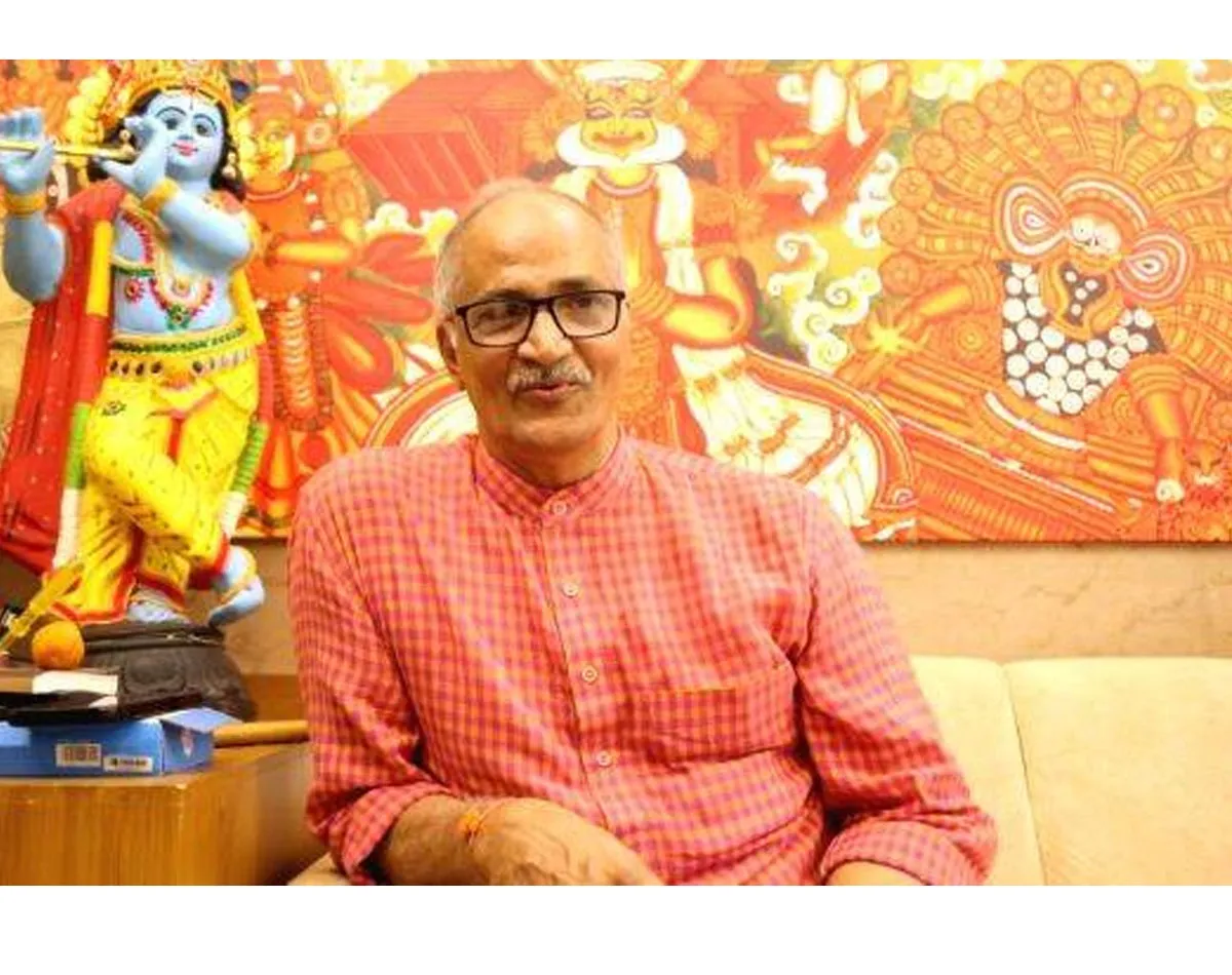 SADANANDHAN-MASTER
