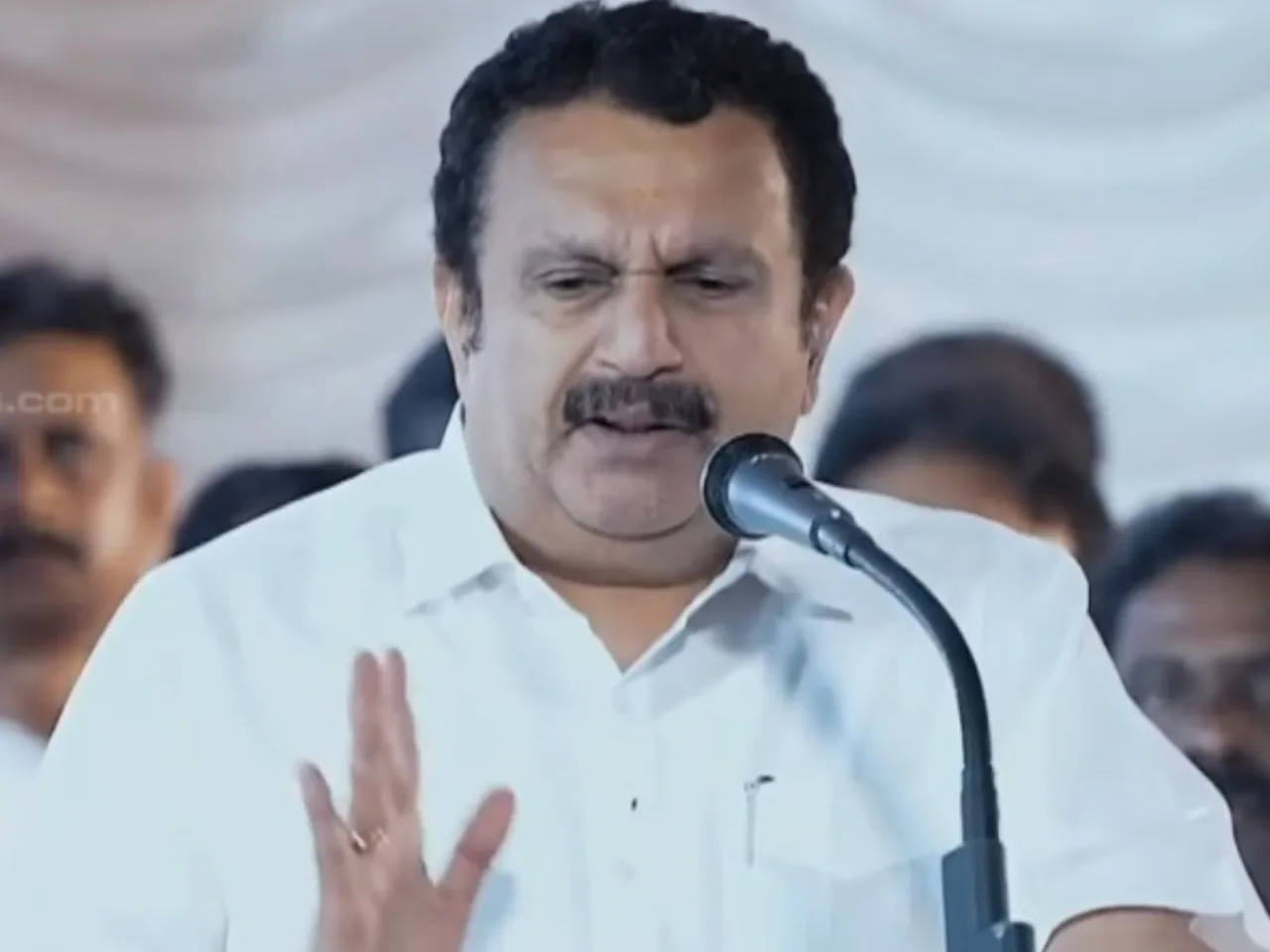 k muraleedharan