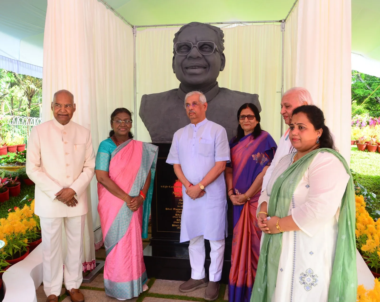 9a7f0c8f-b95c-40ea-81d5-53fb40774c3e