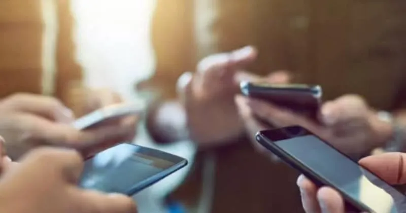 center-blocks-57511-mobile-phones-phones-that-were-stolen-from-the-state-in-the-past-two-years-were-disabled-js-105420250615