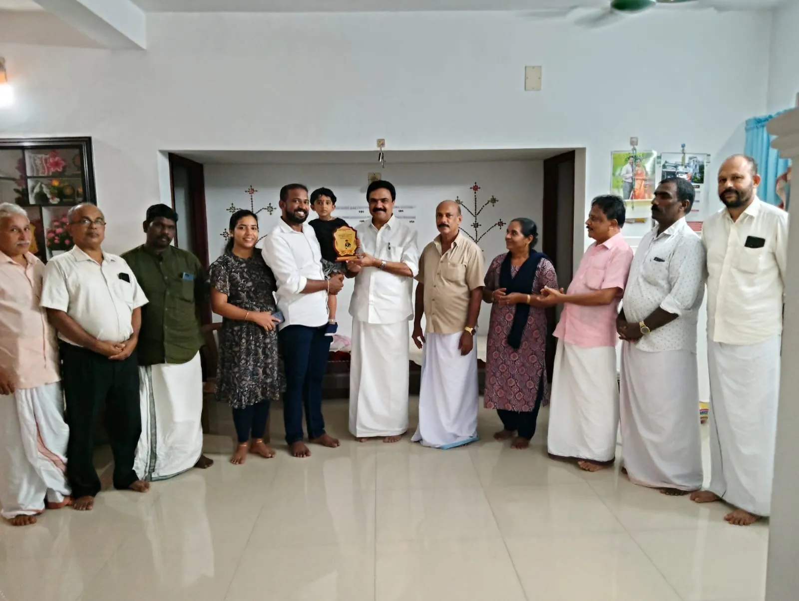 eb11972f-fd61-42aa-b9af-bbbeda8edb4f