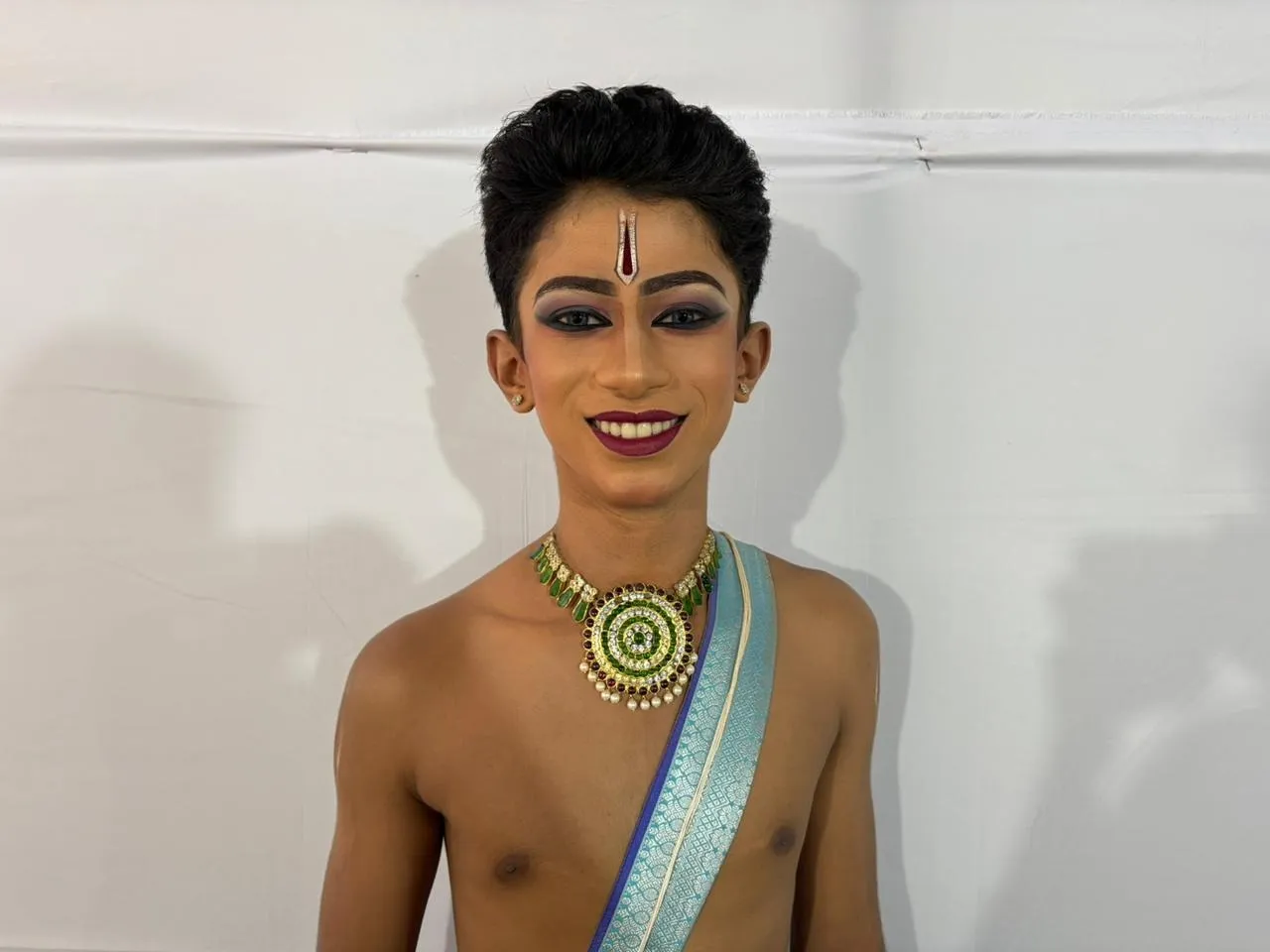 ff7127e6-b906-46c2-8282-ab4b058cc4c9