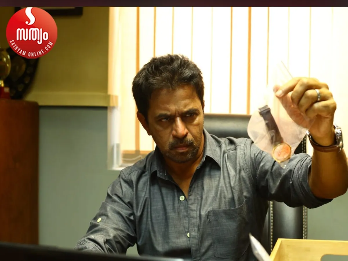 theeyavar kulai nadunka-6