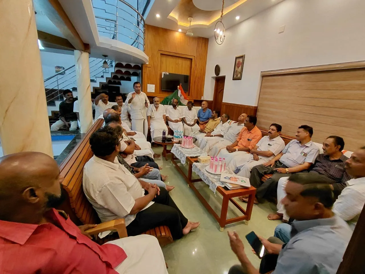 f58596e6-992a-44fa-93da-4f9982a4707d