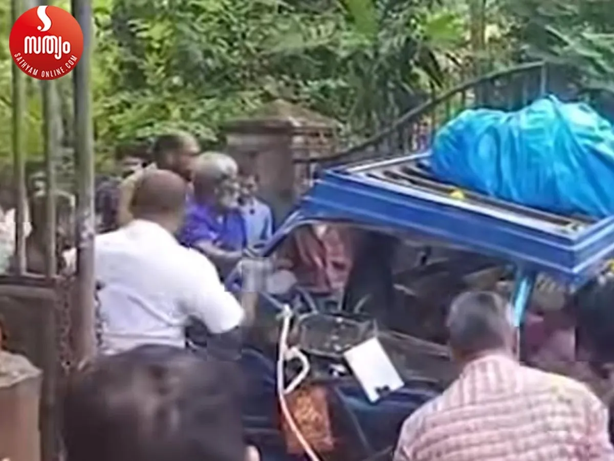 shabarimala pilgrims in accident-2