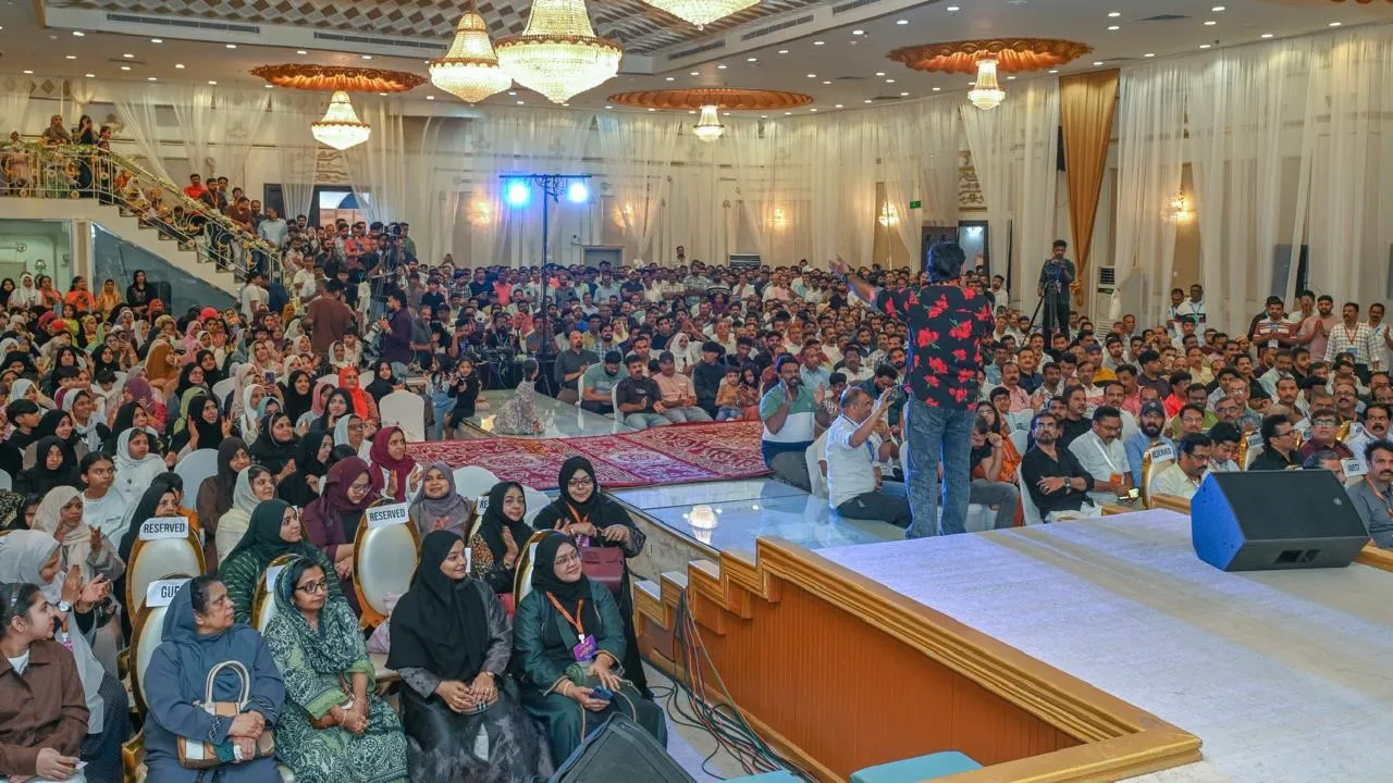 7e4a0341-7275-4da6-9e82-8e1117592599