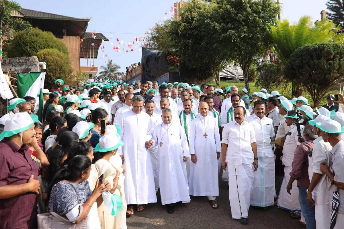 infam silver jubilee-6