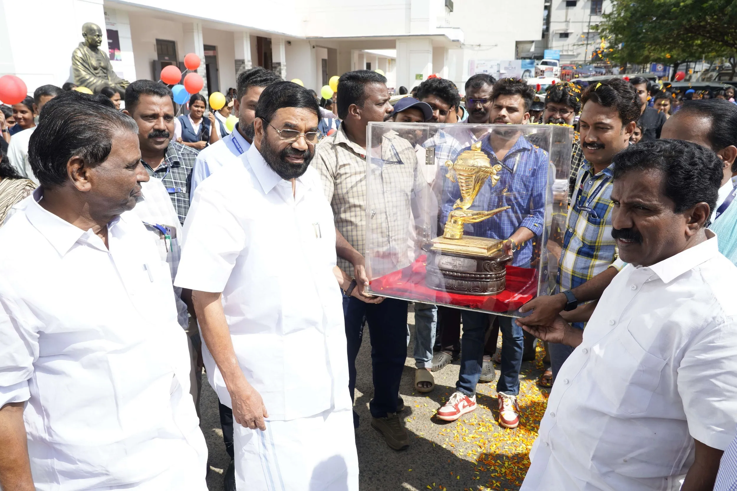 SCHOOL YOUTH FEST TROPHY 9-1-26 (2)