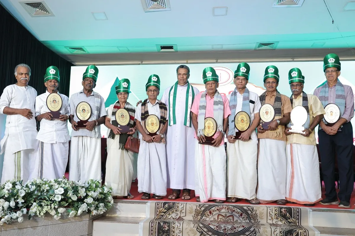 infam award function-16