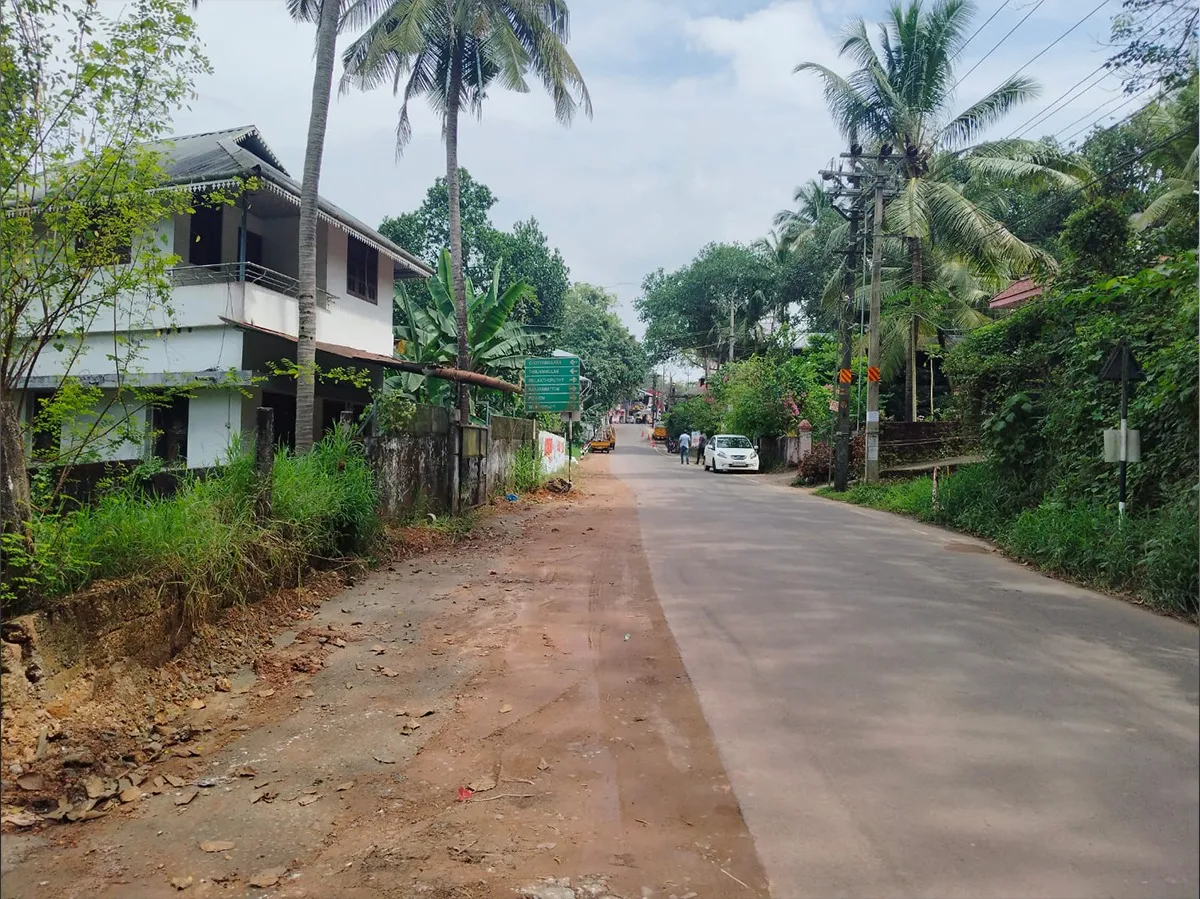 kureekkad road-3
