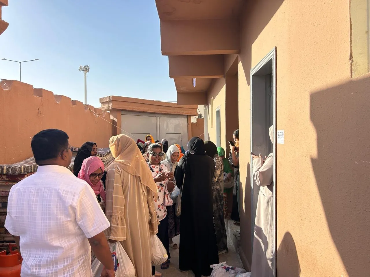 eb12076f-4c41-4e4f-b151-3da0263f3bac