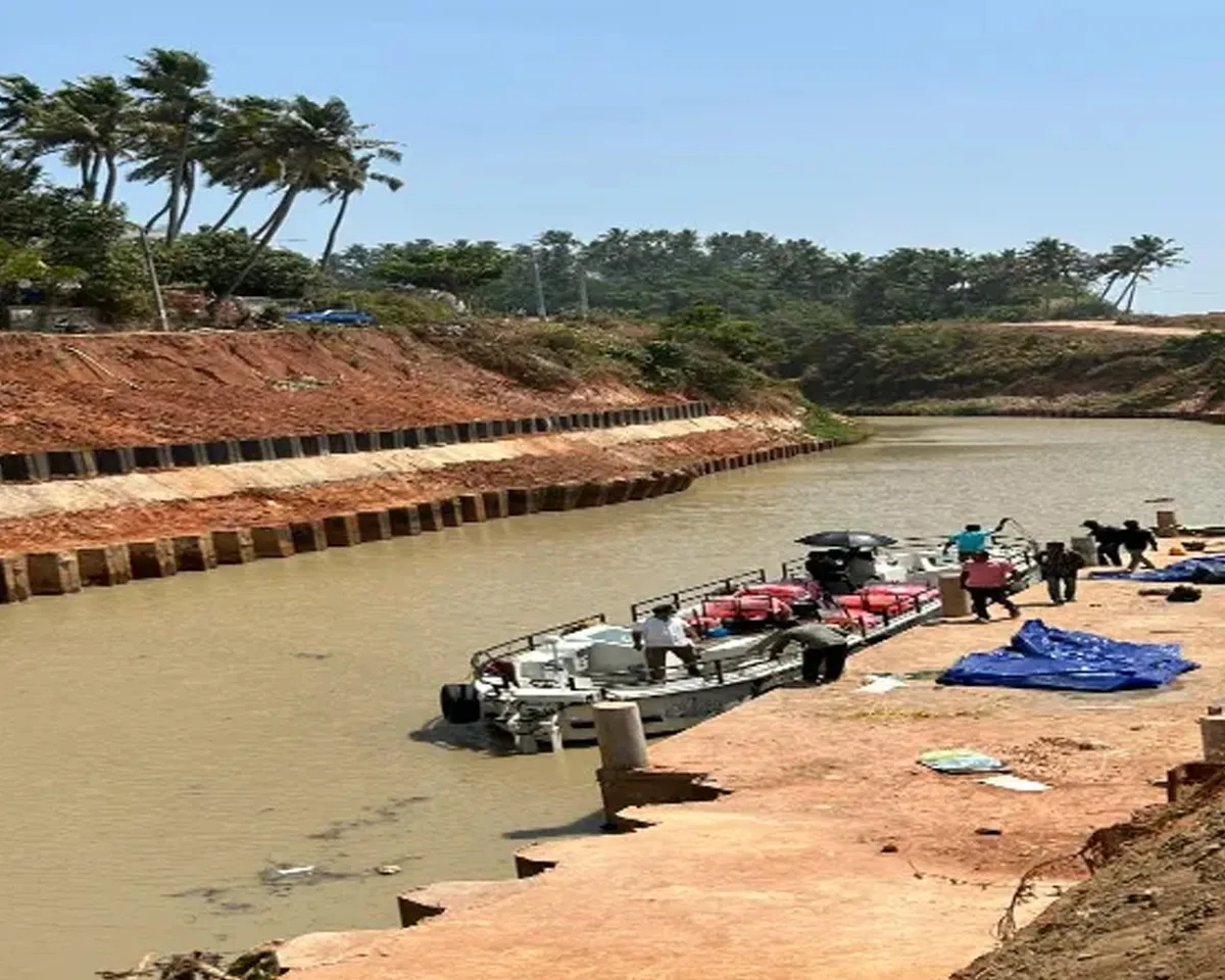 akkulam chettuva waterway