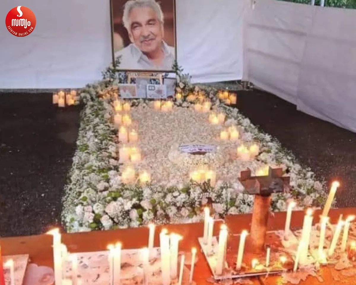 oommen chandy tomb-10