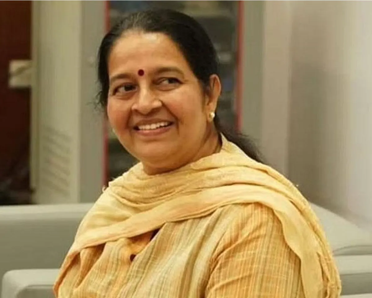uma thomas neww.jpg