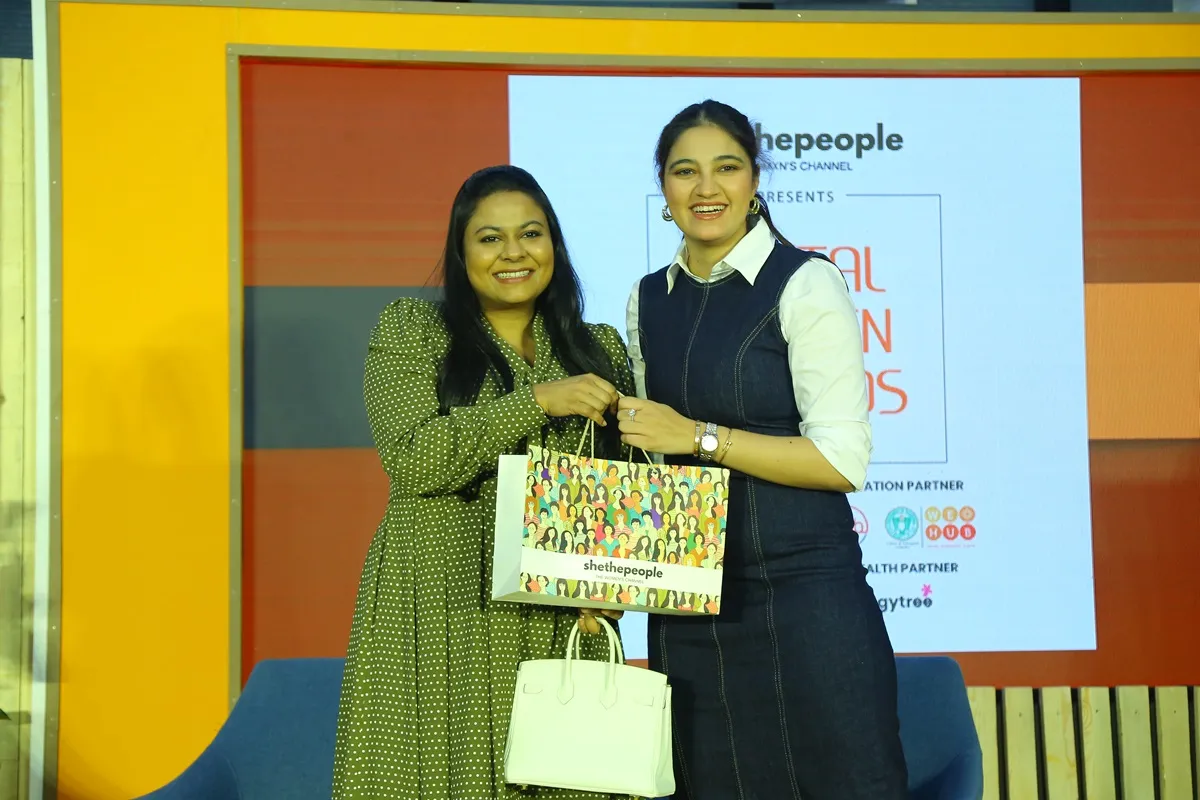 Kanika Tekriwal Anam Mirza DWA