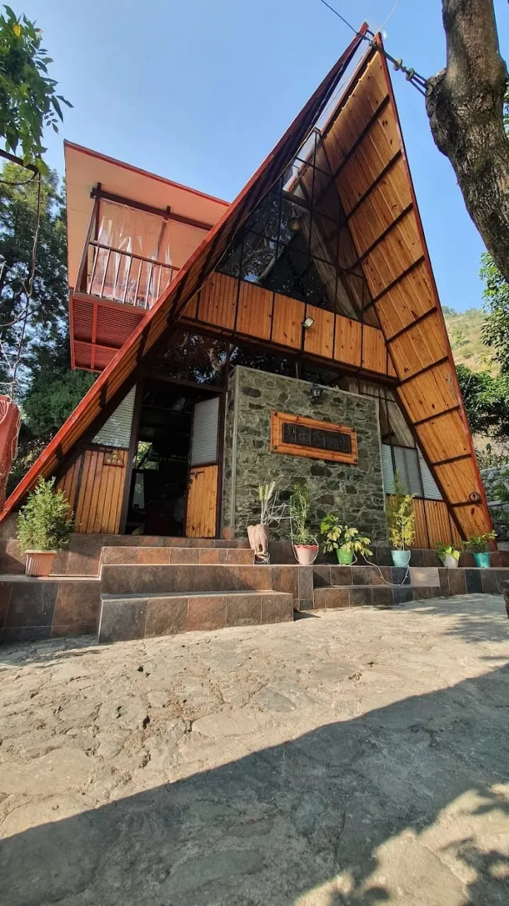 WhatsApp Image 2025-11-28 at 06.57.45_56709e65