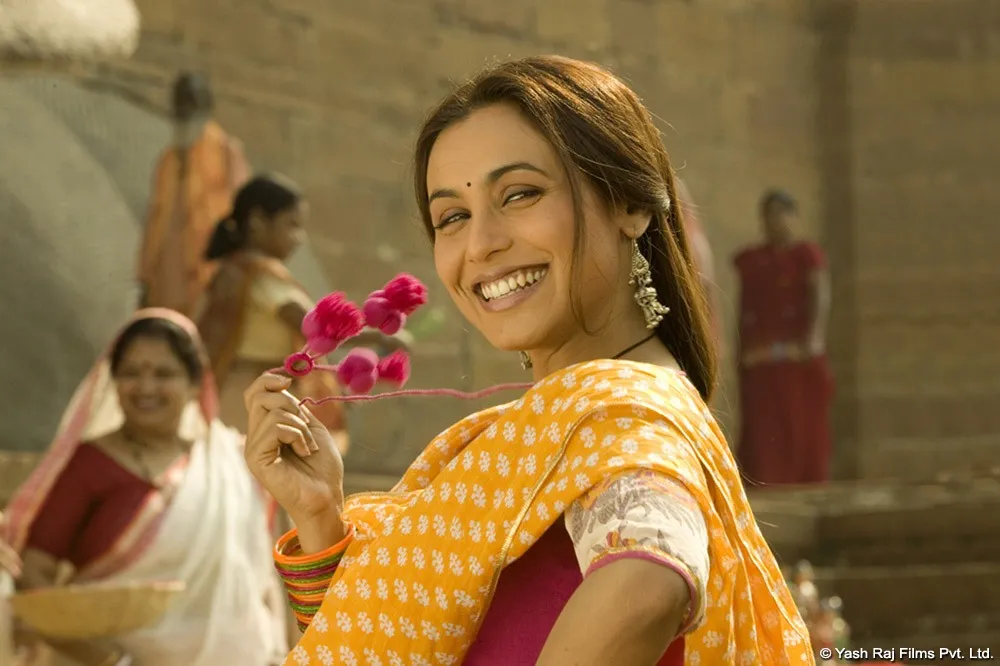 rani-mukerji-in-laaga-chunari-mein-daag---journey-of-a-woman0e869da026f56f7f9f64ff0000090313