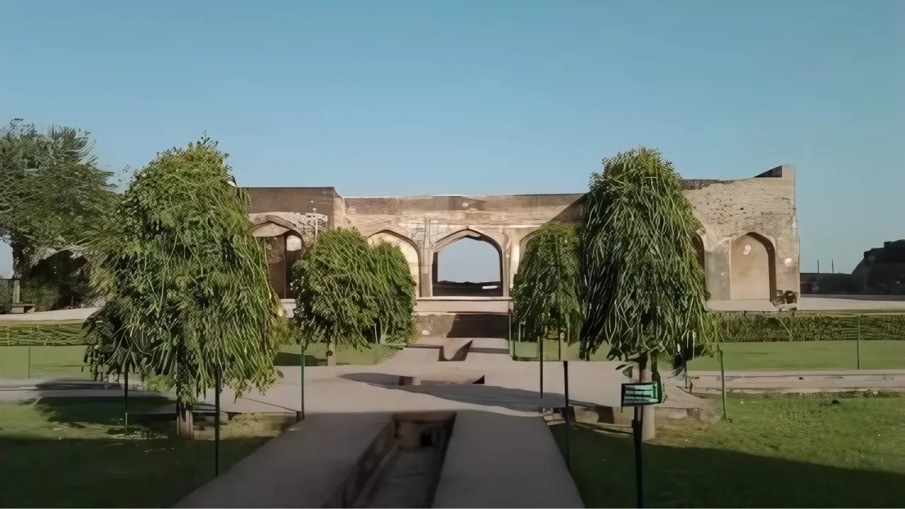 Burhanpur Fort History