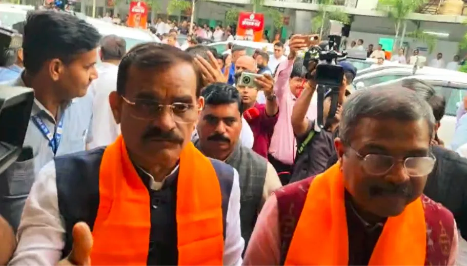 vd and pradhan