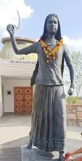 rajasthan-mai-pathyakram-se-hatayi-kalibai-bheel