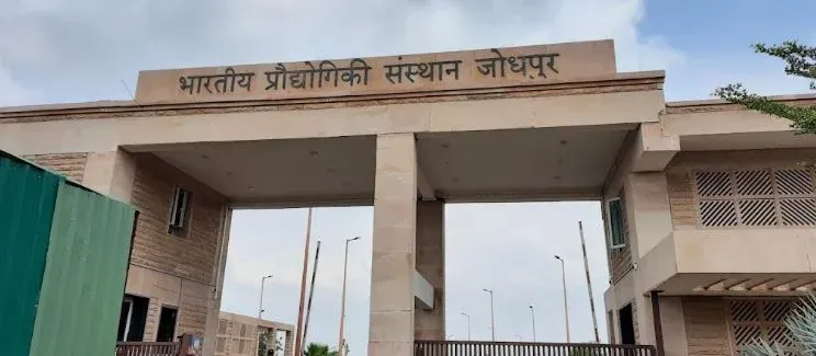 iit-jodhpur-professor-assault-director-dispute