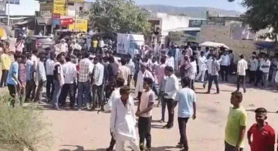 rajasthan-illegal-mining-dumper-accident-sariska-alwar
