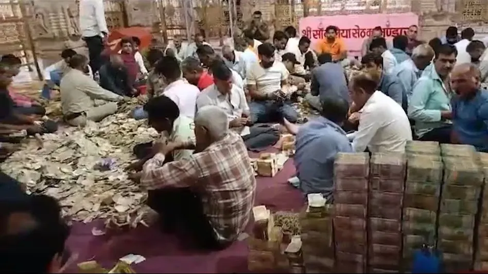 sri-sawaliji-temple-donation-counting-reaches-record-23-crores