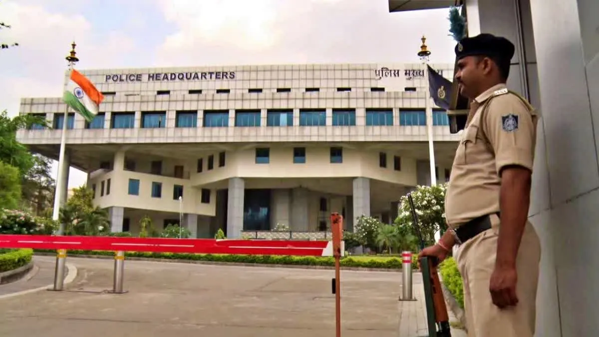 1200-675-25636429-thumbnail-16x9-mppolice