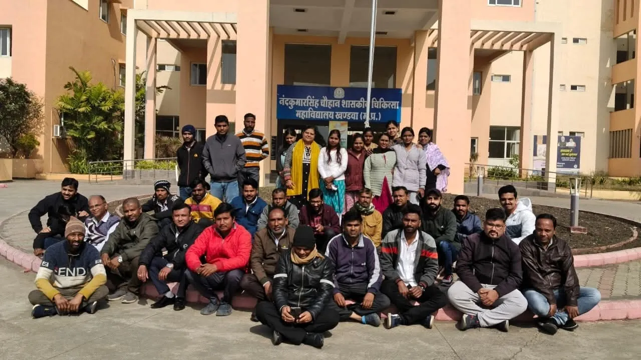 khandwa medical college outsource staff strike