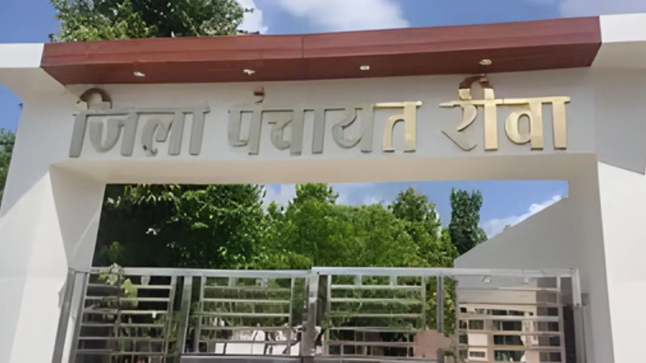 rewa-corrupt-sarpanch-sachiv-recovery