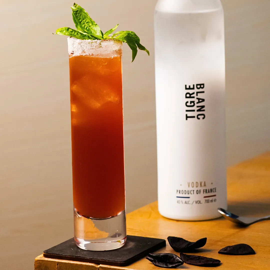 Tigre Blanc Rides the Kokum Tide A Citrusy, Spicy Coastal Breeze Lifted By Basil’s Green Allure