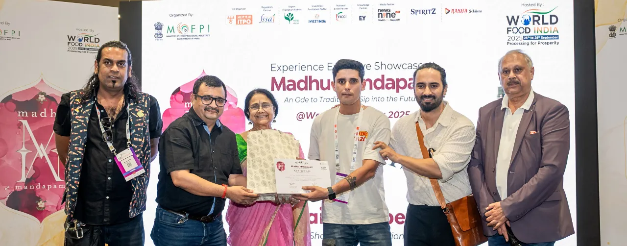 Mohit Sindhu Jury’s Choice Award of Madhu mandapam Barents Cocktail competition