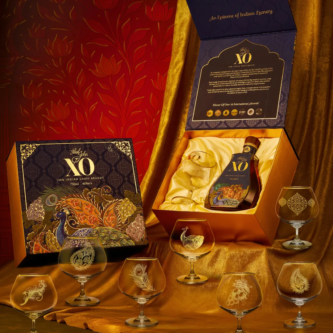 Paul John XO Exclusive gifts Pack