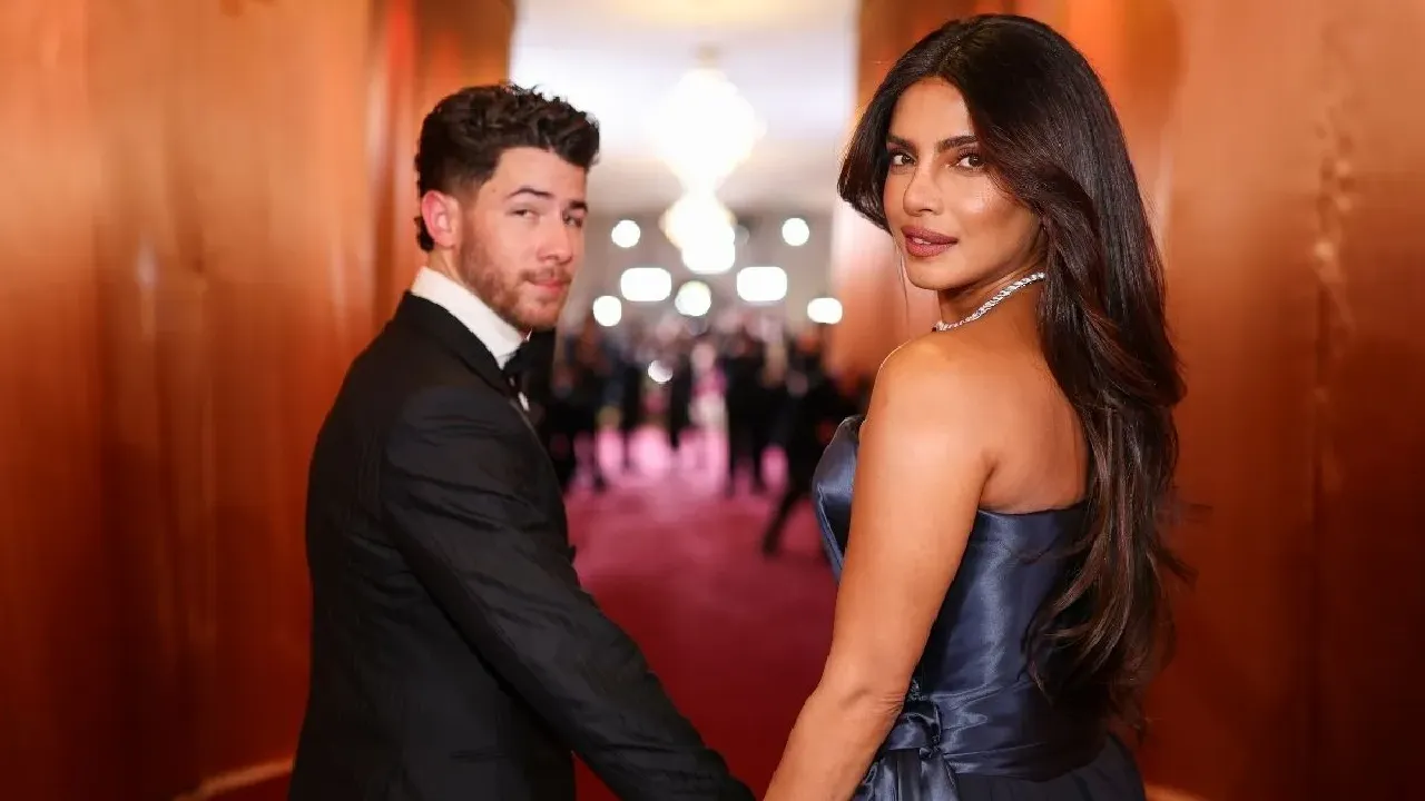 Priyanka Chopra Travels With Bodyguards