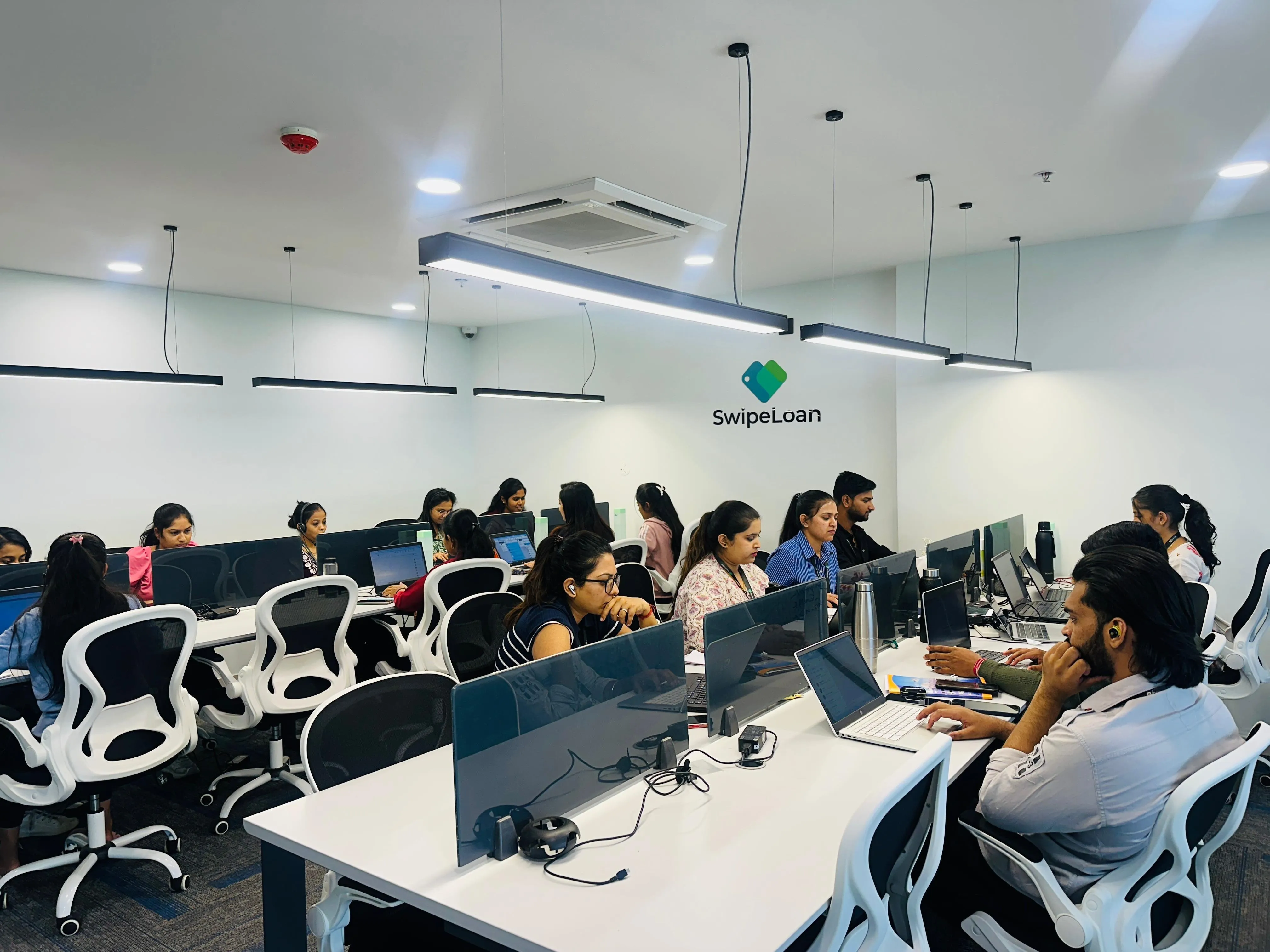 WhatsApp Image 2025-10-18 at 4.24.52 PM (2)